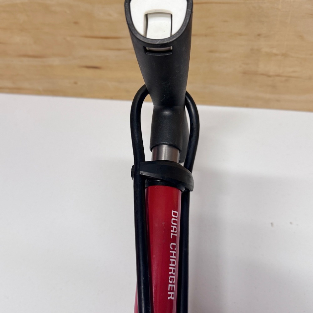 Bontrager Dual Charger Floor Pump Red High Pressure Volume Bike Setting - Picture 5 of 9